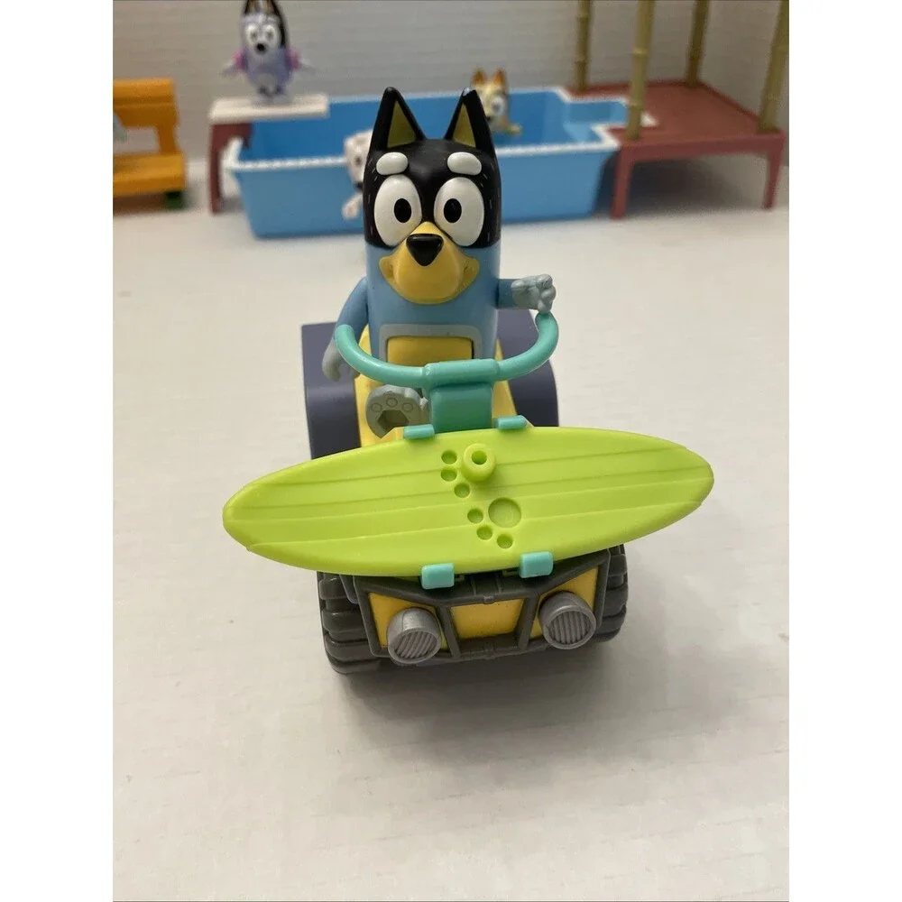 Bluey Mixed Lot 6 Figures 2 Vehicles Accessories Pool Heeler Family